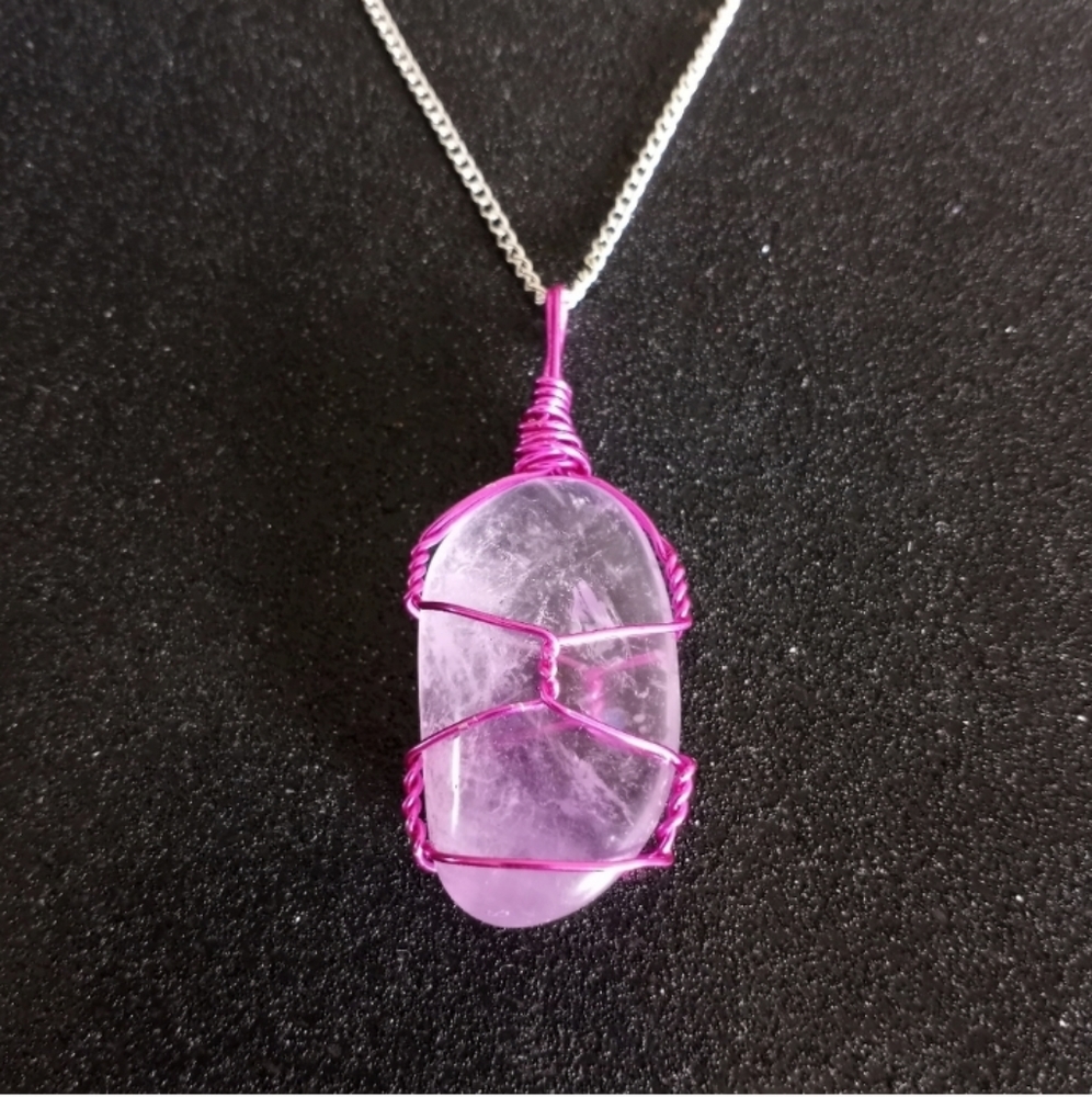 Wire wrapped light Amethyst pendant on 18" silver necklace new Handmade